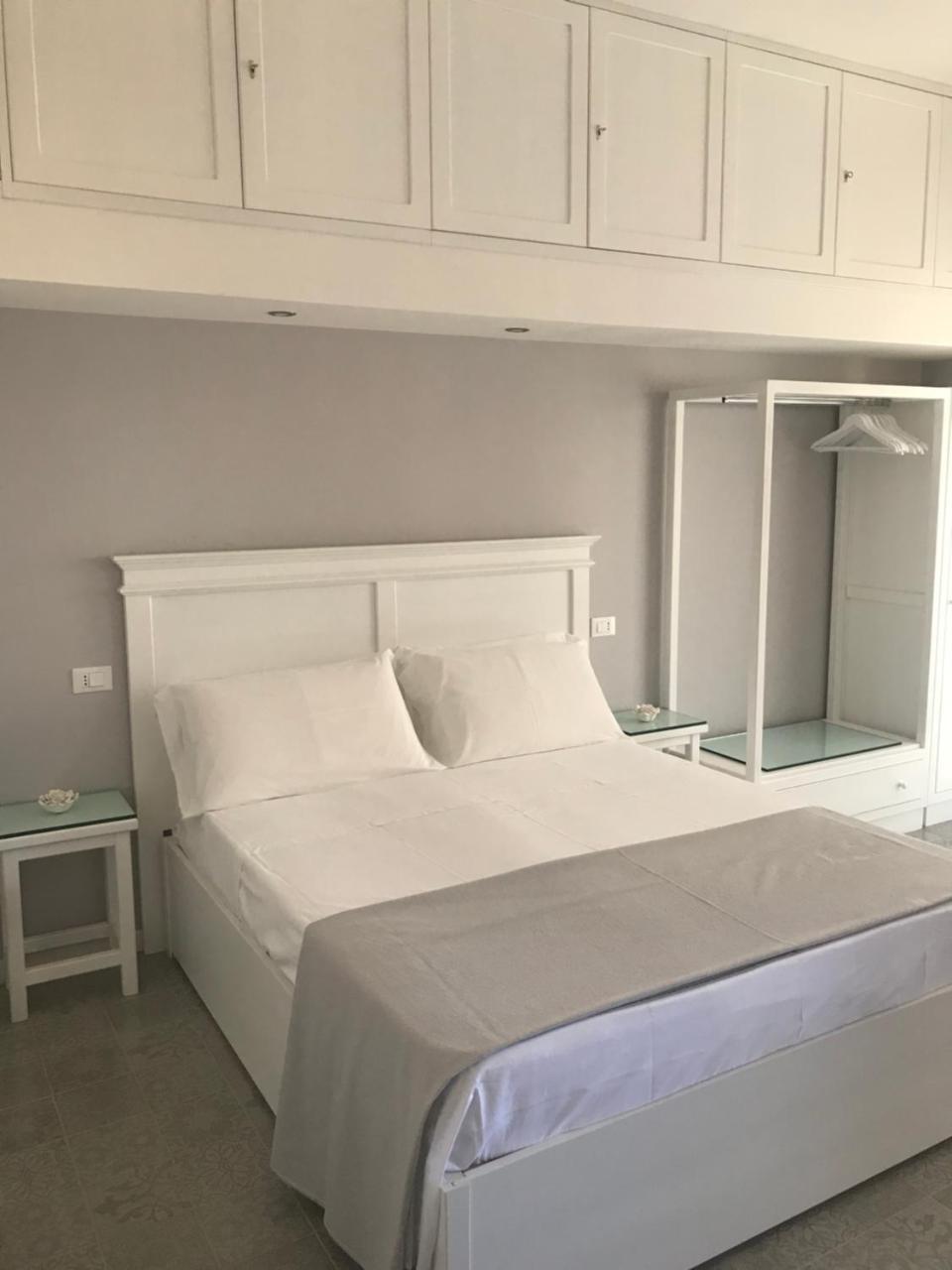 Residenza Corallina トロペーア エクステリア 写真